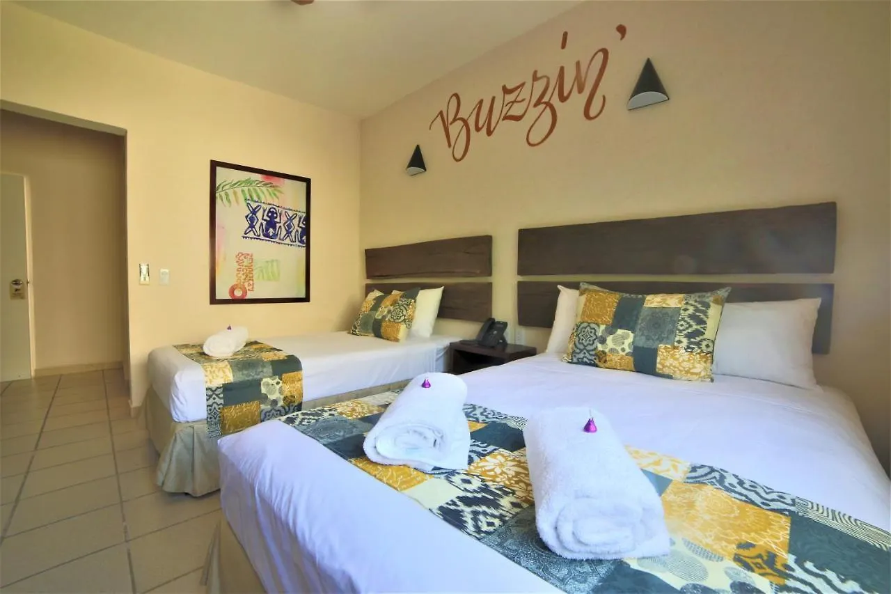 Hotel 12 BEES Playa del Carmen Mexico